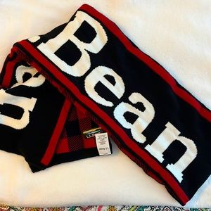 L.L. BEAN Reversible Buffalo Plaid Winter Scarf Red Black